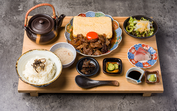 牛すじ至福御膳