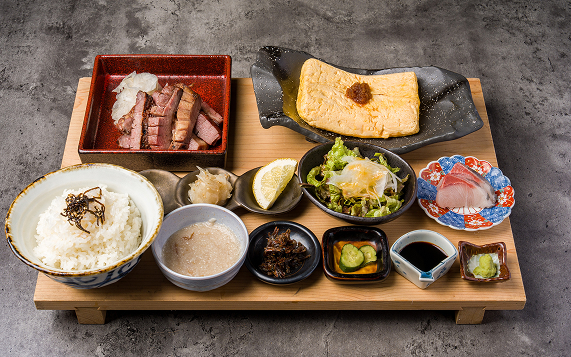 炭焼牛タン膳